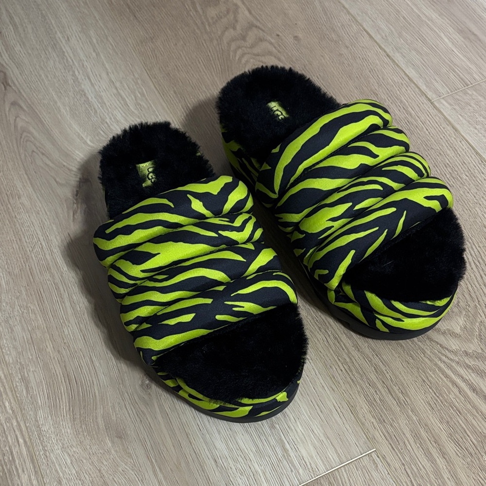 UGG Women’s Zebra Print Slippers - Black and Green